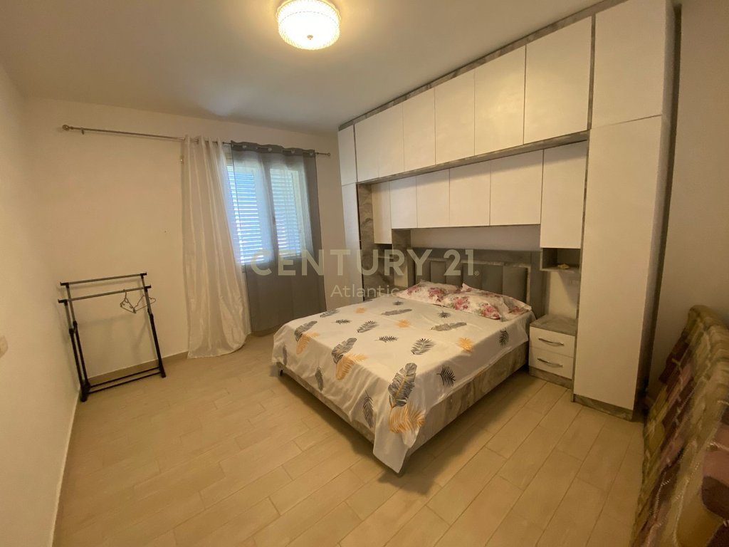 Jepet me qira Apartament tek blloku ne plepa, i pa banuar me pare !!