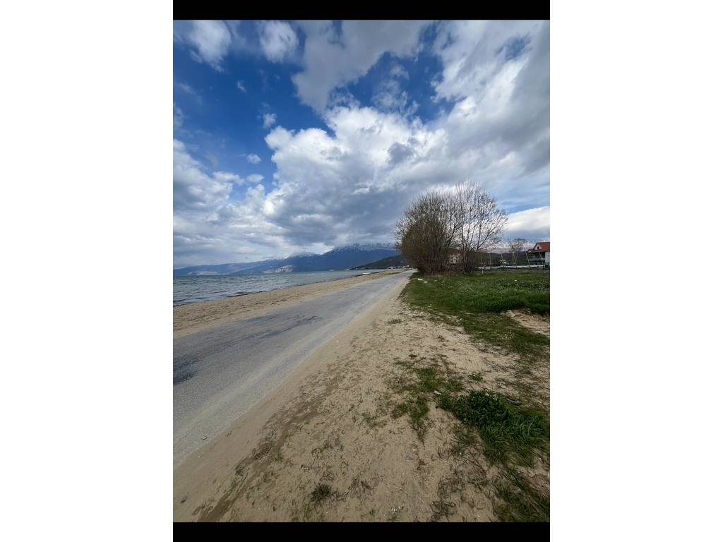 POGRADEC, SHESIM TOKË ME MUNDËSI NDËRTIMI !!!!