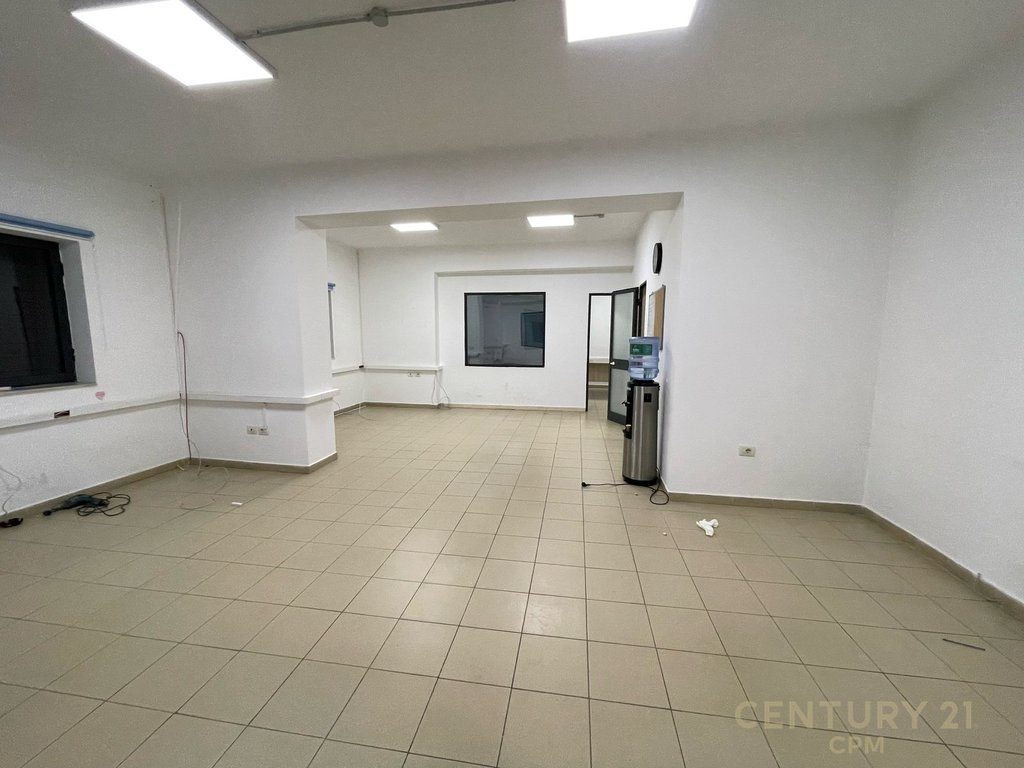 Ambient komercial për qira – mundësi ideale për biznesin tuaj