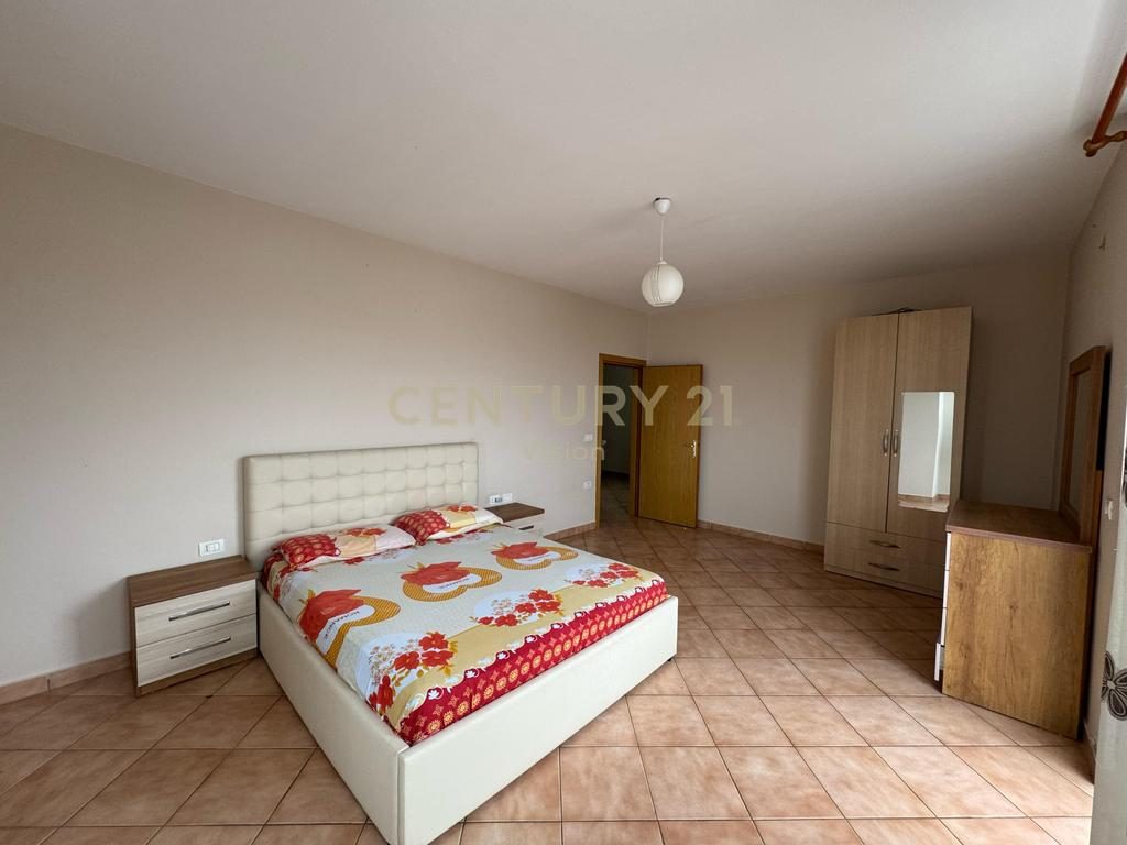 Apartament 2+1+2 për shitje në Rus, Shkodër