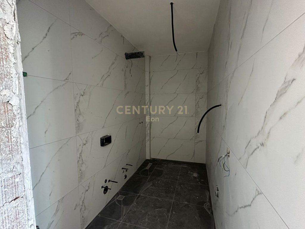 SHITET APARTAMENT 1+1 OBJEKTI PARE ME PAMJE DETI TEK LIBURNA REZIDENCE!