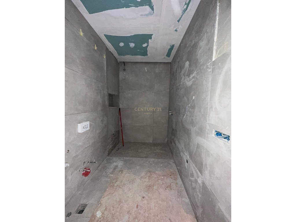 Apartament Modern 1+1 në Rruga Bardhyl, Tirana