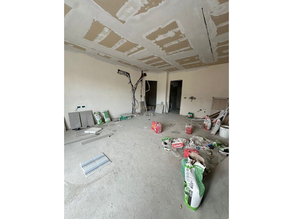 Apartament Modern 1+1 në Rruga Bardhyl, Tirana