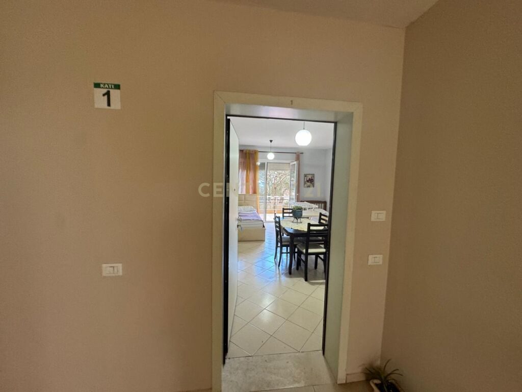 GARZONIER PER SHITJE,NE UJE TE FTOHTE!