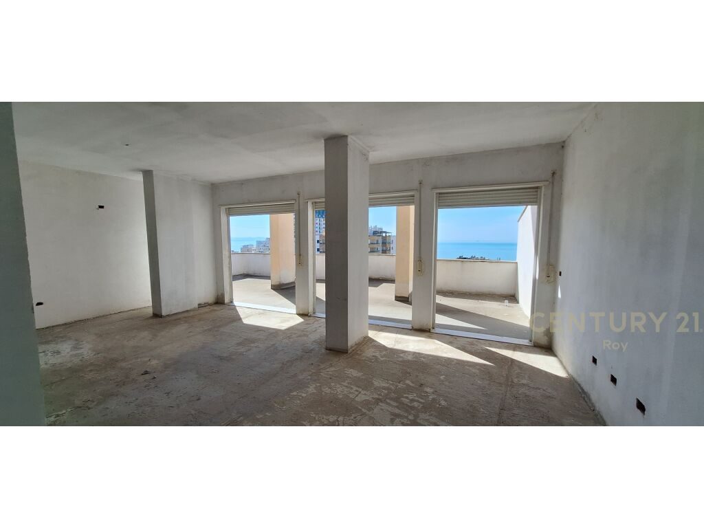 SHITET PENTHOUSE ME PAMJE DETI NE SHKEMBI I KAVAJES!!!