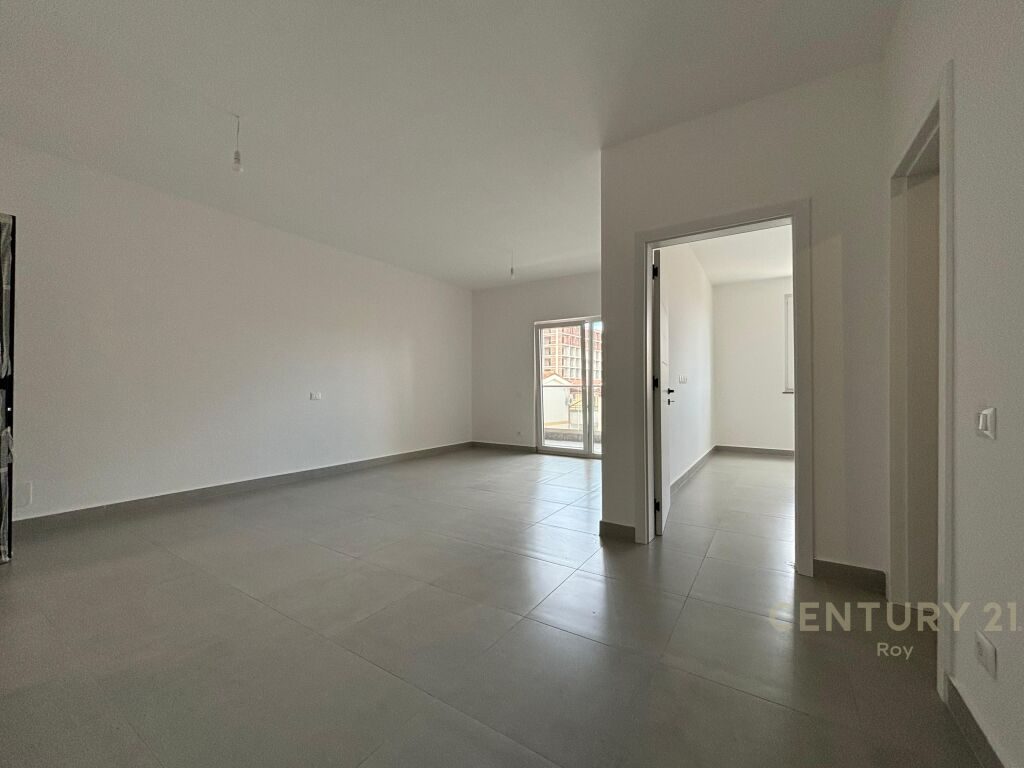 SHITET APARTAMENT 1+1 NDERTIM I RI NE GOLEM!