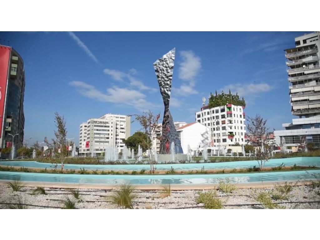 SHITET APARTAMENT 2+1+2 TEK ZOGU I ZI!