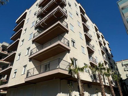 SHITET APARTAMENT 1+1 NE GOLEM!