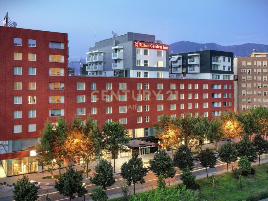 Jepet me qira ambient zyrash te Hilton, pranë Delijorgjit – Tiranë