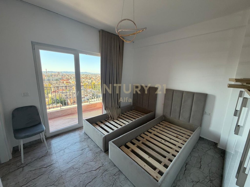 Apartament 1+1 per qira te Kompleksi Aura