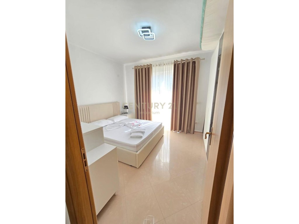 Japim apartament 2+1+2 tek 5 maji!!!