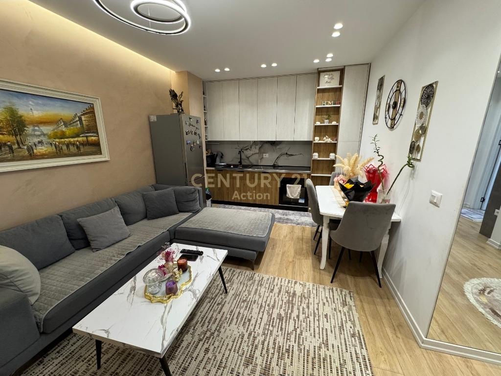 SHITET APARTAMENT 2+1 | ASTIR, TE FRATARI
