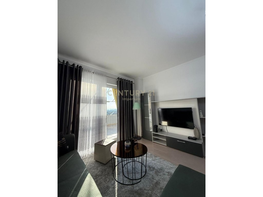 Japim apartament 2+1+2 tek 5 maji!!!