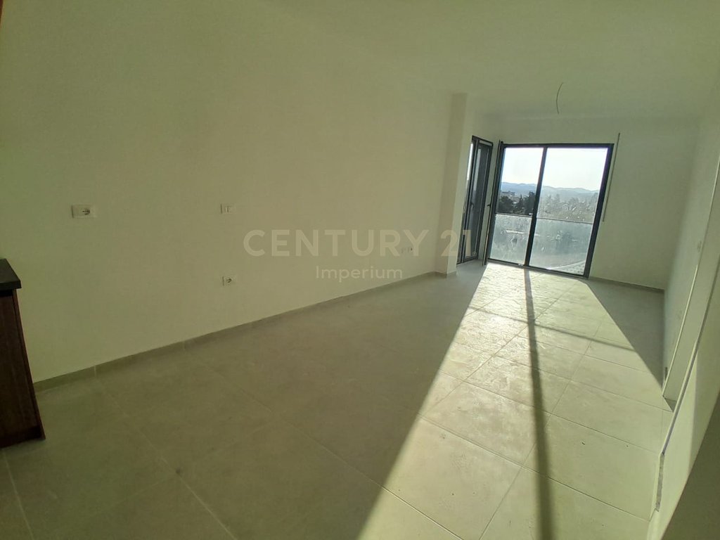 🏠 SHITET APARTAMENT 1+1 – PARALLEL LIVING, DON BOSKO. 13.200.000 ALL