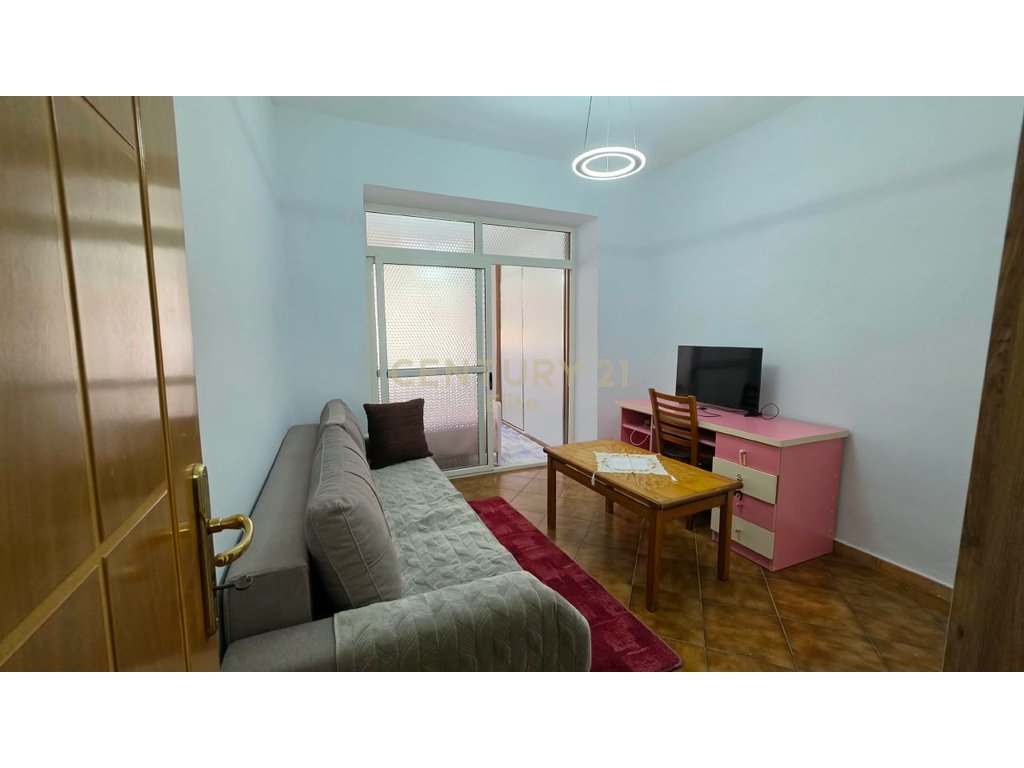 JEPET ME QIRA APARTAMENT 3+1, BRRYL, TIRANË