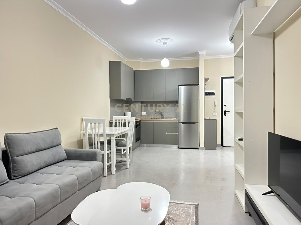 JEPET PER QIRA APARTAMENT 1+1 NE ASTIR !