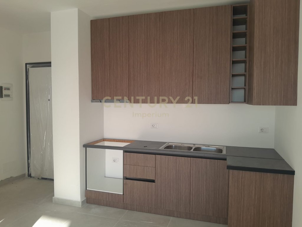 🏠 SHITET APARTAMENT 1+1 – PARALLEL LIVING, DON BOSKO. 13.200.000 ALL
