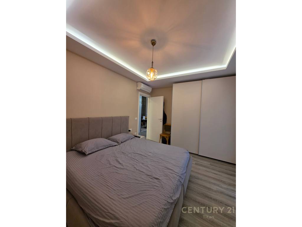 Shitet apartament 2+1+2 ne Fiori Di Bosko