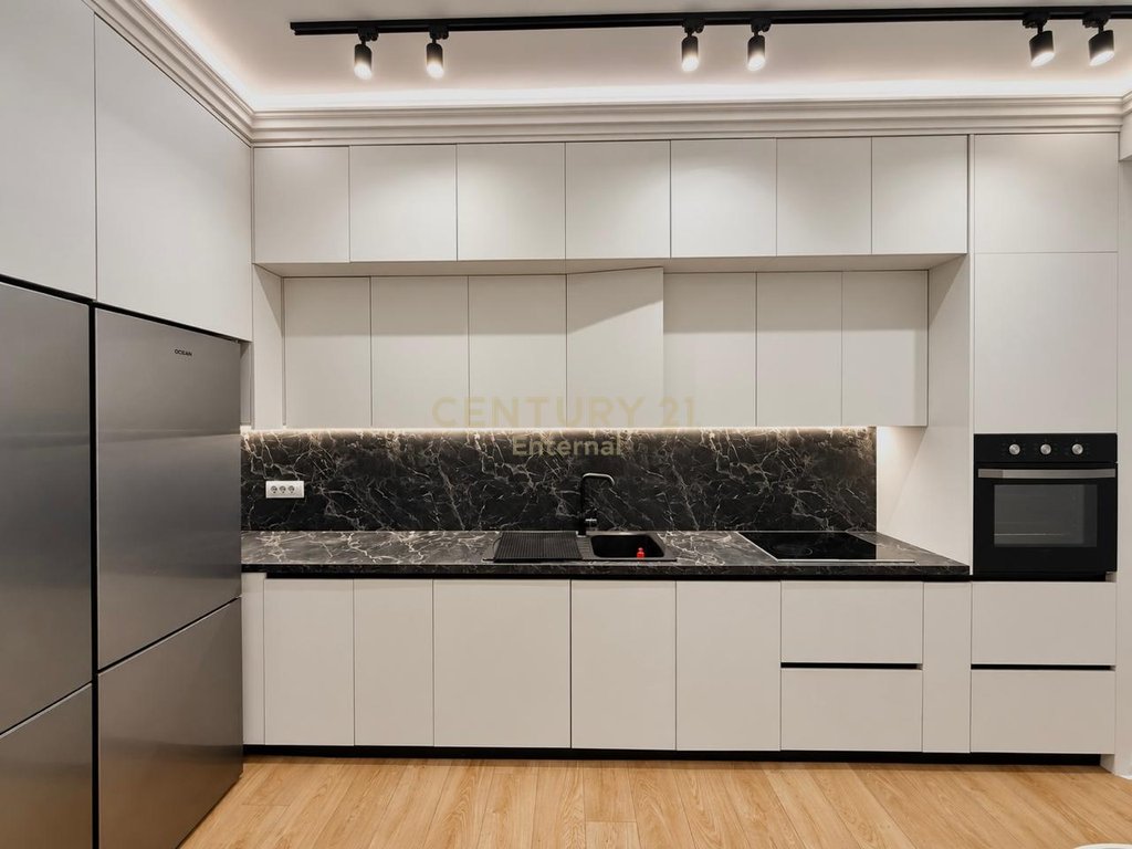 APARTAMENT 3+1+2+ POST PARKIMI ME QIRA – RRUGA E KOSOVARËVE, TIRANË