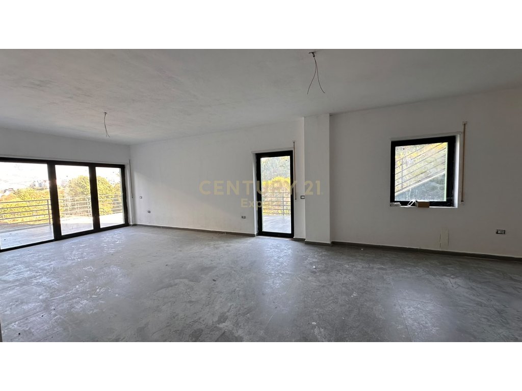 SHITET DUPLEX 3+1+3 – KODRA E DIELLIT 2 RESIDENCE, TIRANË