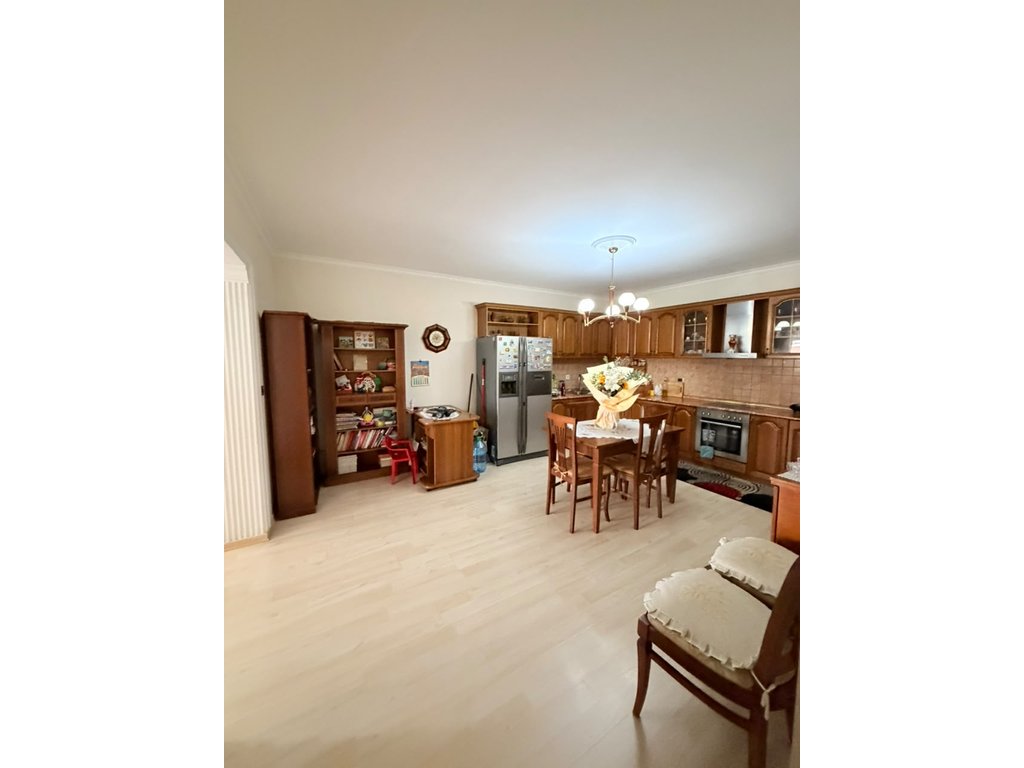 🏡 SHITET APARTAMENT 2+1 PRANË FUSHËS SË ALI DEMIT, TIRANË- SHITET ME KREDI!