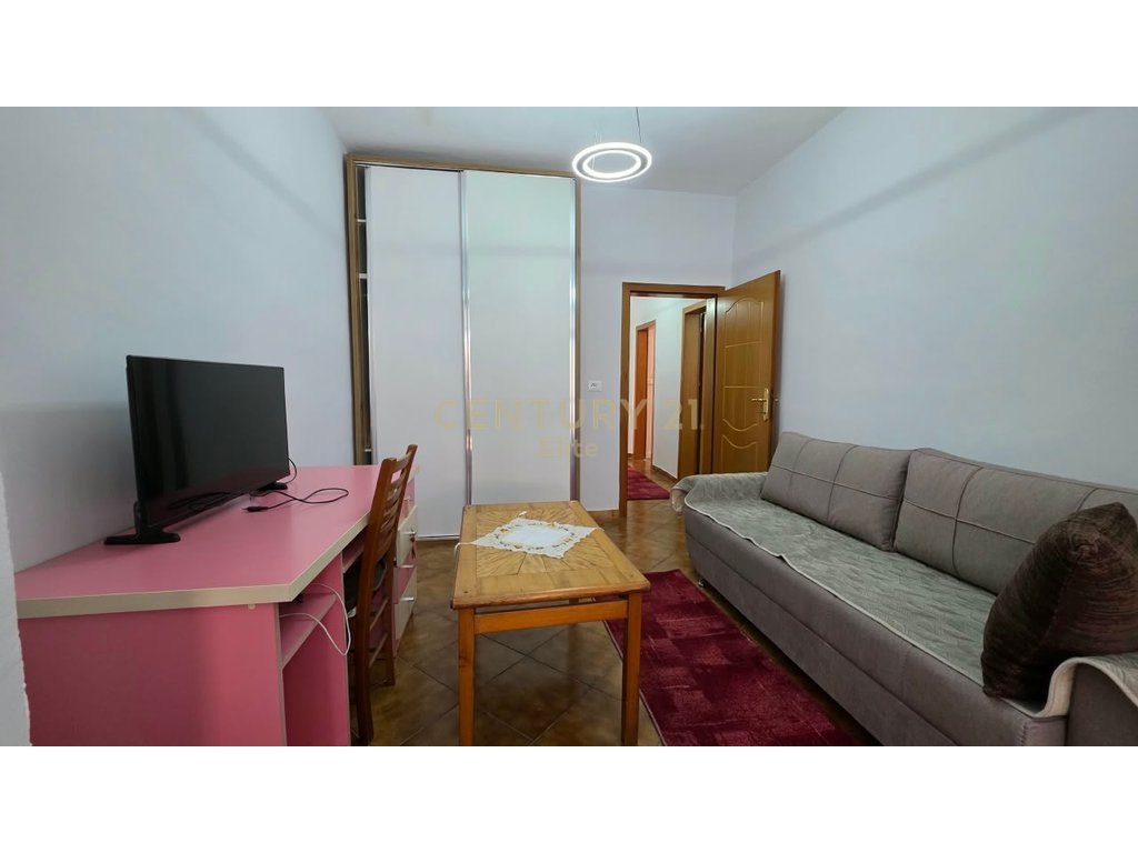 JEPET ME QIRA APARTAMENT 3+1, BRRYL, TIRANË