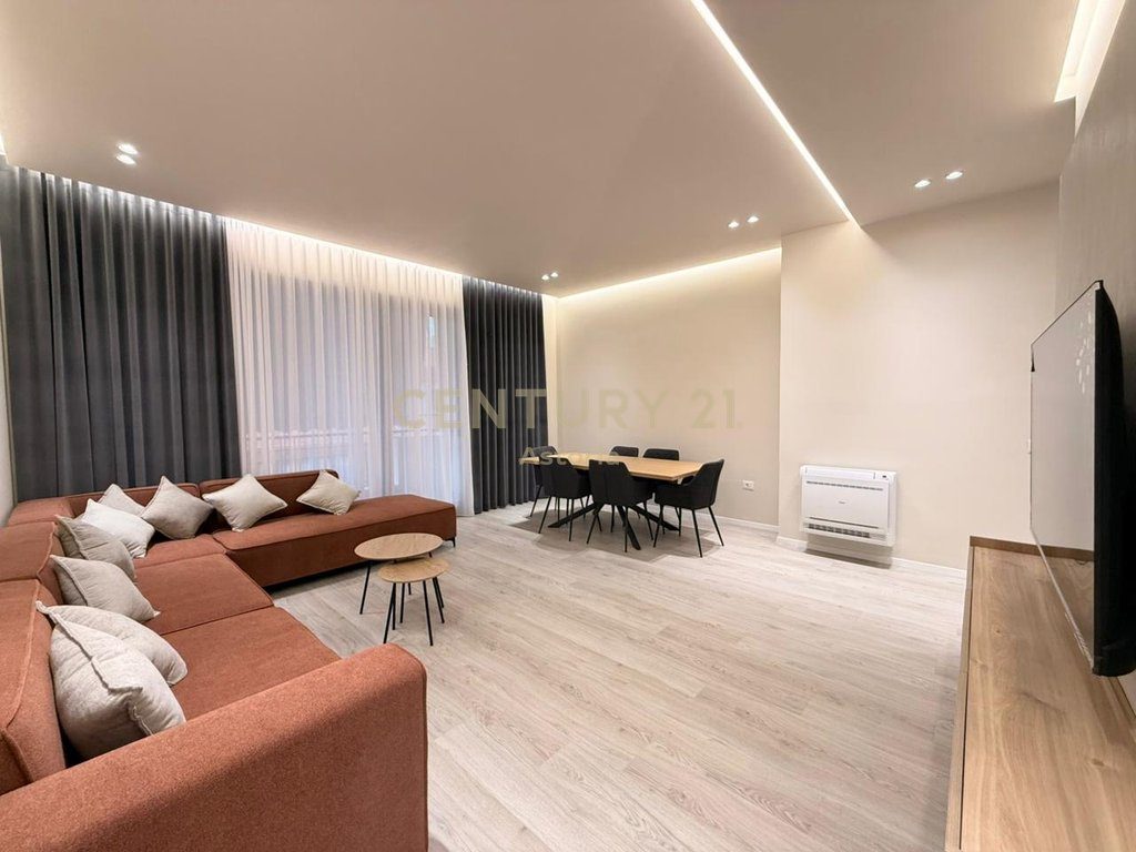JEPET ME QIRA APARTAMENT PREMIUM 2+1+2+POST PARKIMI TE "KOMPLEKSI DELIJORGJI"