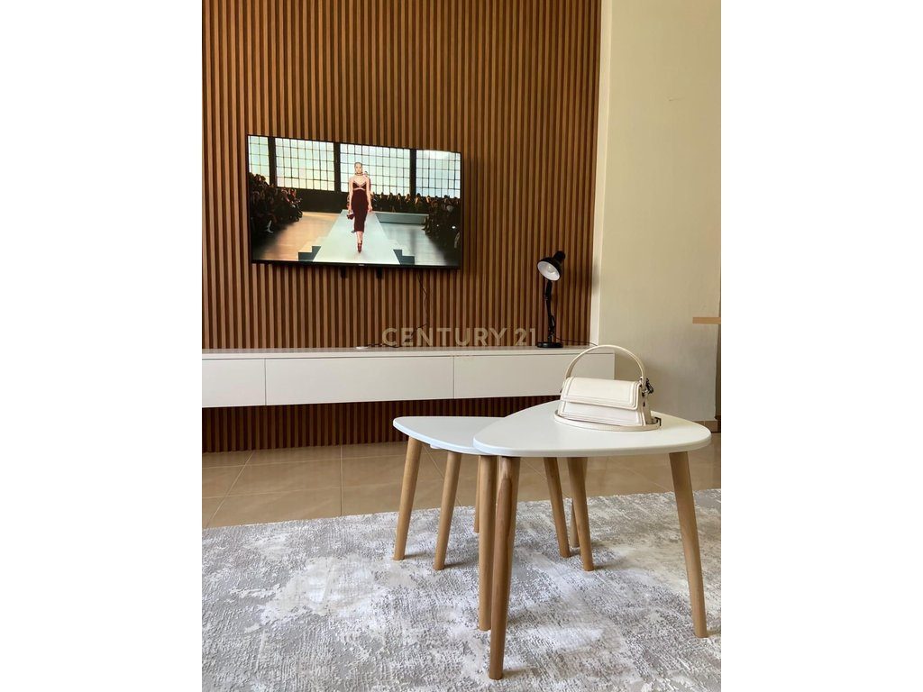 APARTAMENT 1+1 PER SHITJE NE DURRES !!!