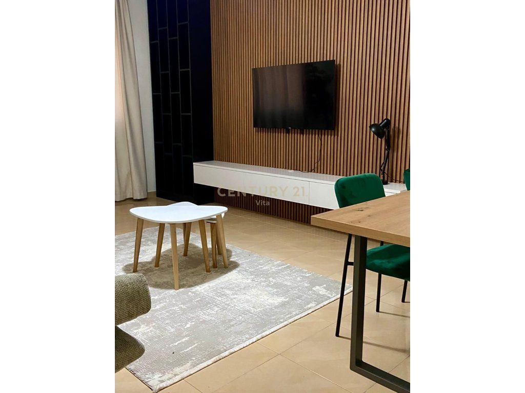 APARTAMENT 1+1 PER SHITJE NE DURRES !!!