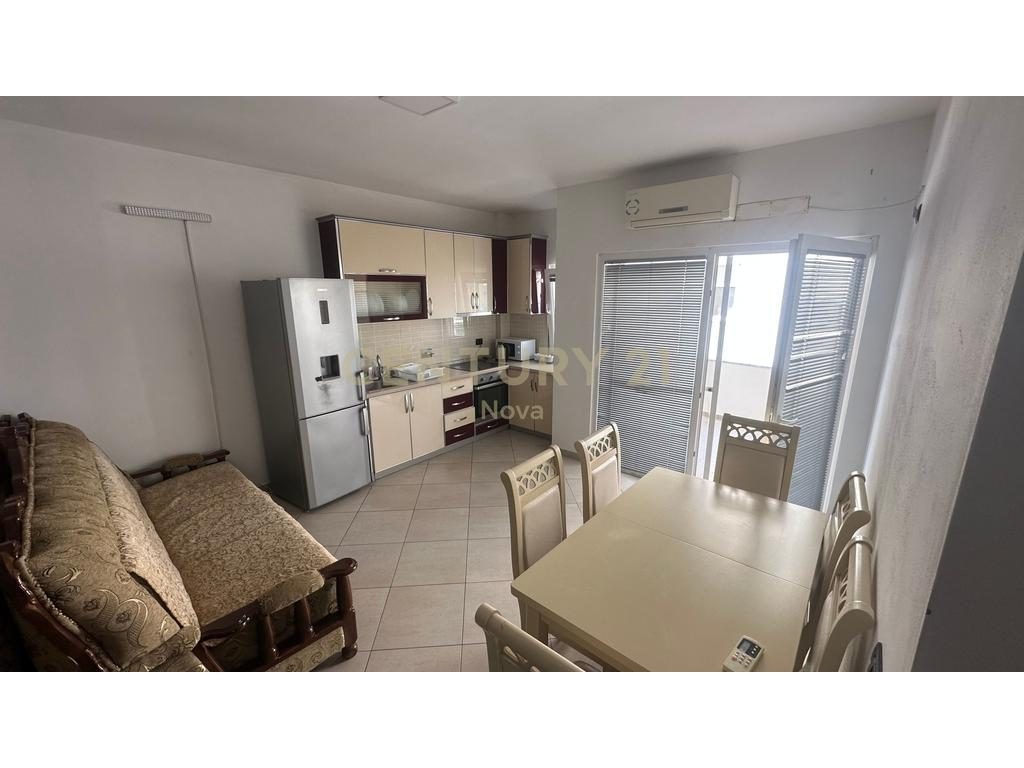 Shitet Apartament 2+1 i mobiluar qender Shengjin | 130.000€