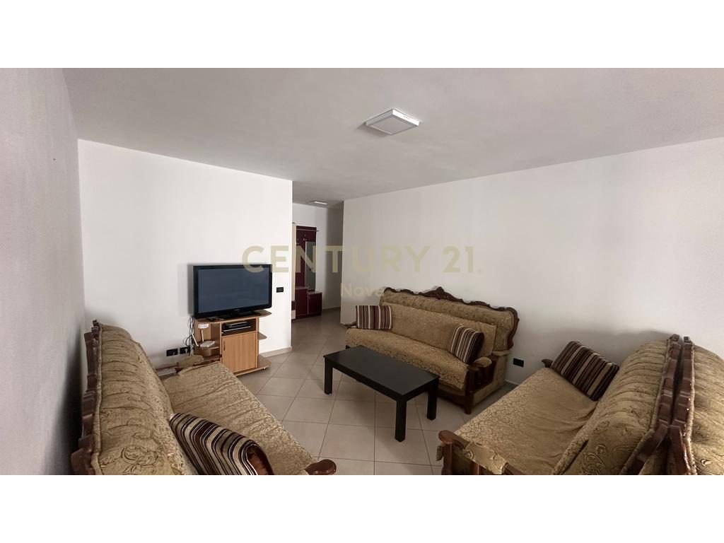 Shitet Apartament 2+1 i mobiluar qender Shengjin | 130.000€