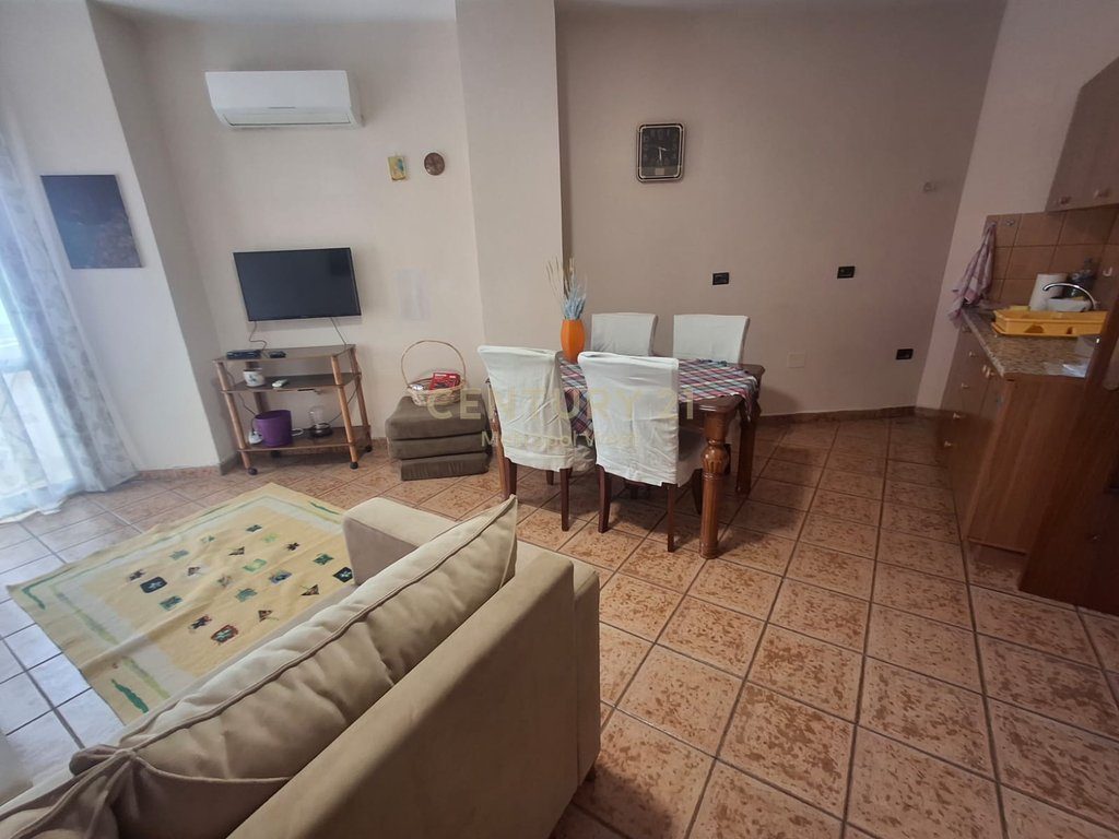 Apartament 1+1 me Qira tek Shkolla e Baletit, pranë BKT