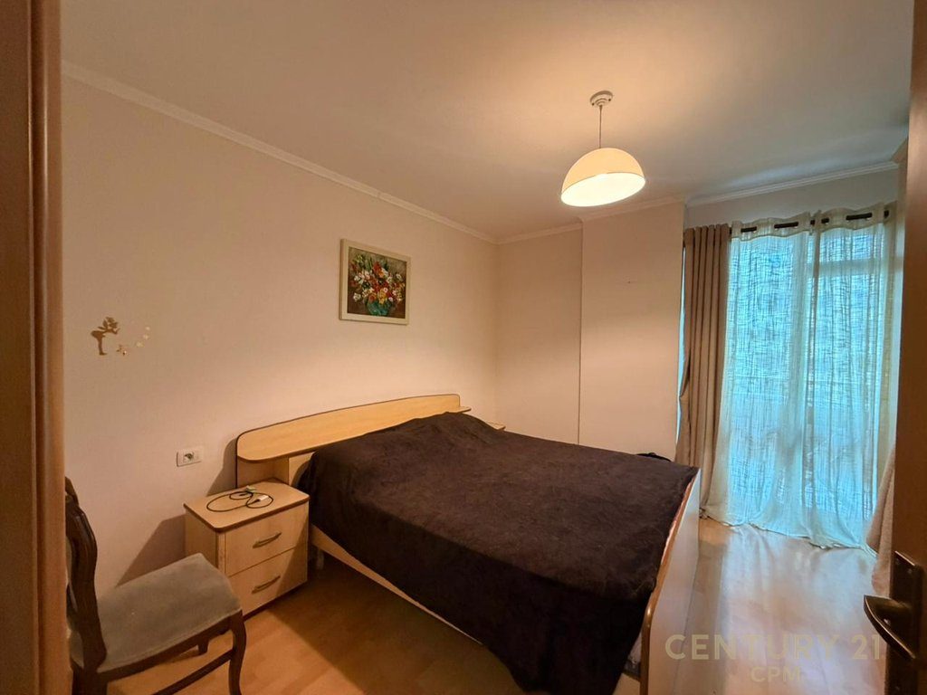 ISH STACIONI I TRENIT, SHESIM APARTAMENT 3+1