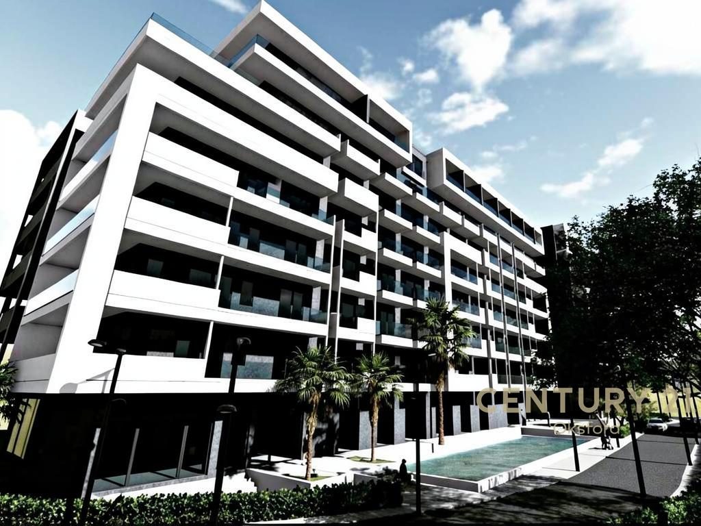 APARTAMENT 1+1 ME PAMJE NGA DETI PRAN MARINA BAY VLORE!