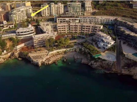 APARTAMENT 1+1 ME PAMJE NGA DETI PRAN MARINA BAY VLORE!