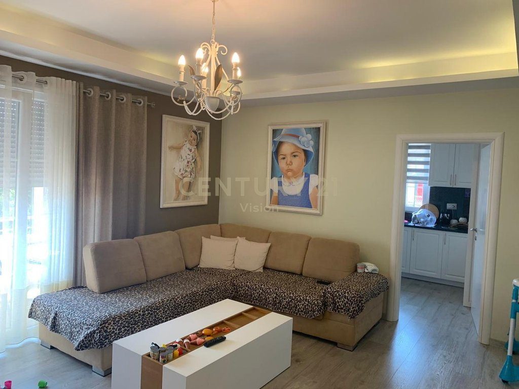 Apartament 2+1 per qira ne Xhabije, Shkoder