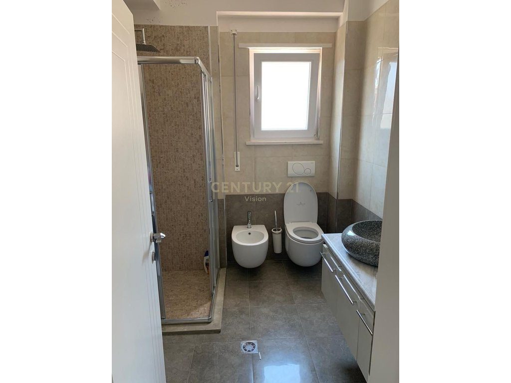 Apartament 2+1 per qira ne Xhabije, Shkoder