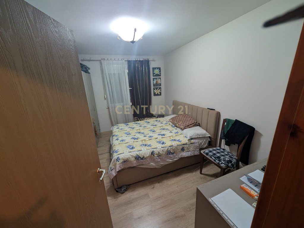 ISH-FUSHA E AVIACIONIT – SHITET APARTAMENT MODERN 2+1+2!!