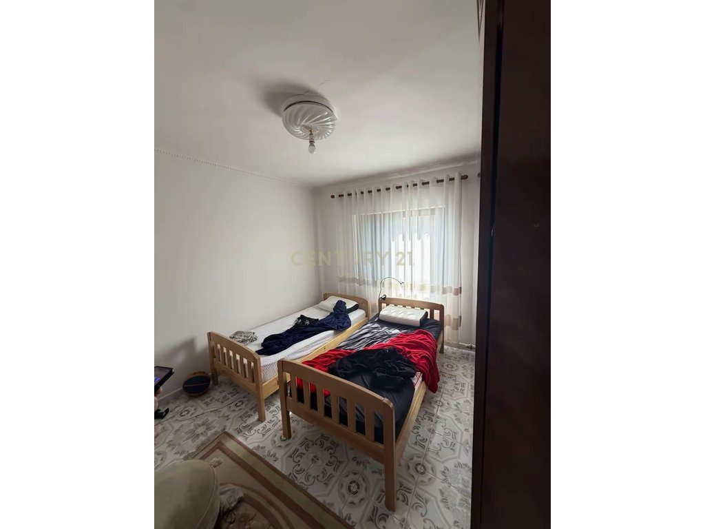 Shitet apartament 2+1 ne Perash, Shkoder