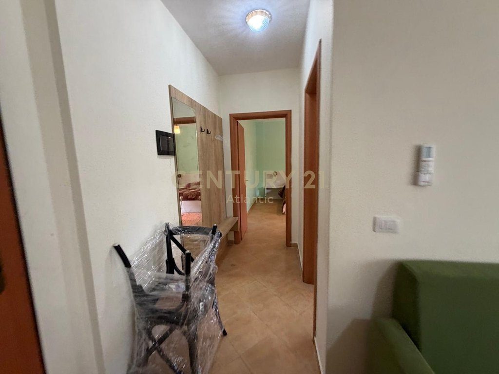 Apartament 1+1 në Shkëmbi i Kavajës,vije e dyte me detin