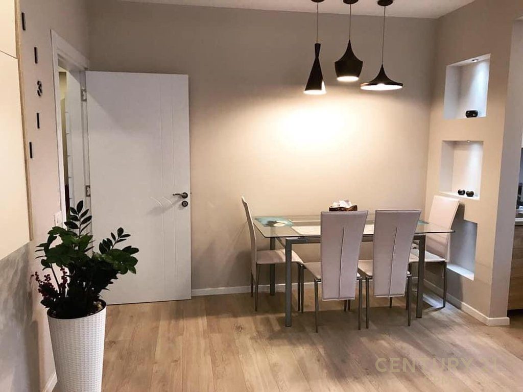 SUPER APARTAMENT ME QIRA 2+1 I MOBILUAR NË RESIDENCEN KODRA E DIELLIT 1