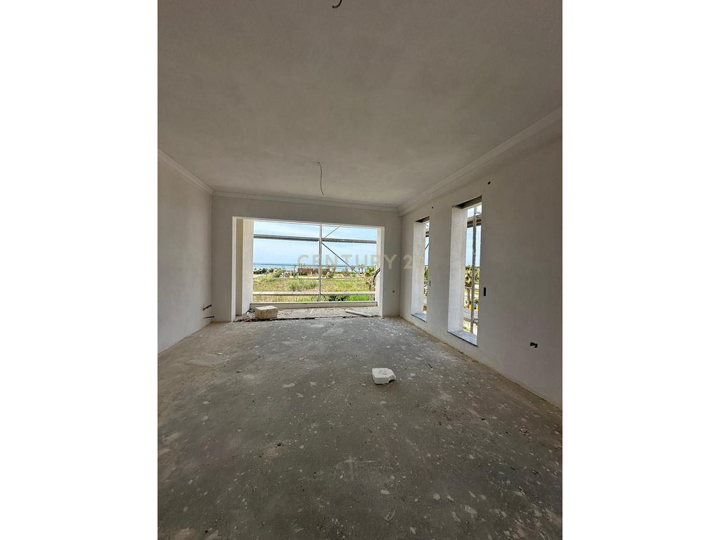 Apartament 2+1+2+post parkimi me pamje deti  per shitje tek Gjiri i  Lalzit !