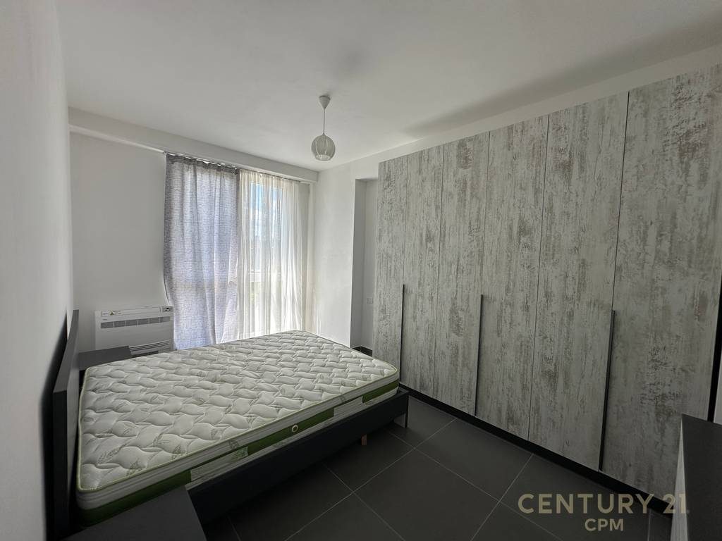 Apartament 2+1 Me Qira Rruga 5 Maji