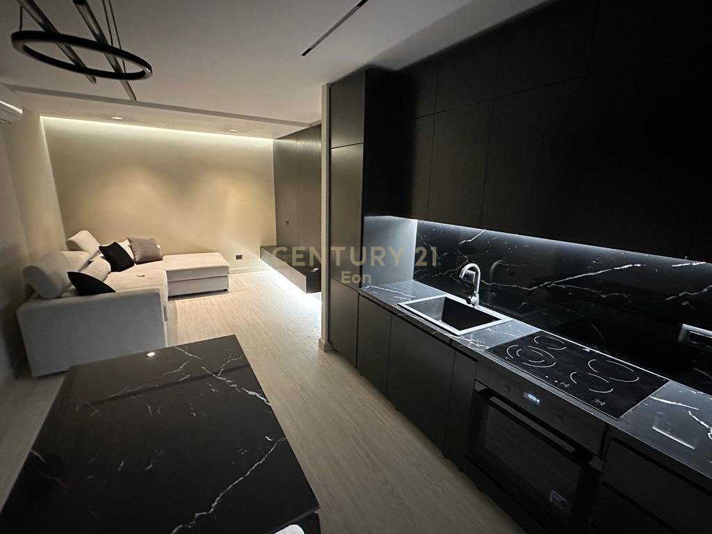 Apartament 2+1 ne shitje - Pamje Fantastike nga Deti -Vije e Pare me Detin!
Mali Robit,Golem.
