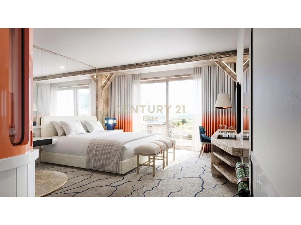 Shitet, Hotel, Shengjin