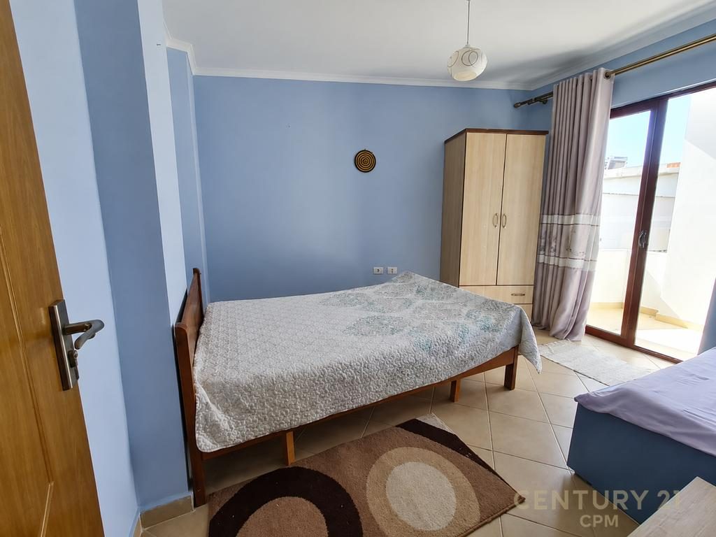 JEPET ME QIRA APARTAMENT 2+1 NE FRESK!!