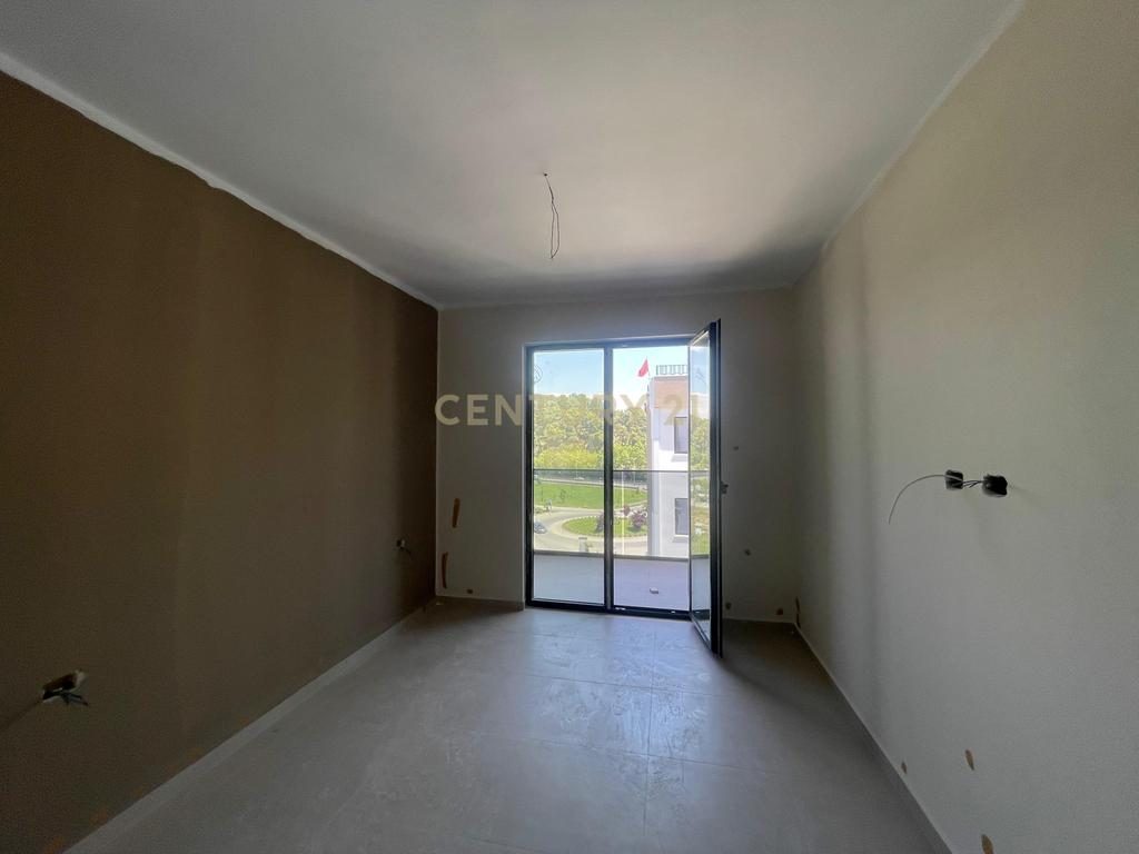 Apartament 1+1Për Shitje tek Paja Residence me pamje pishine, Mali i Robit !