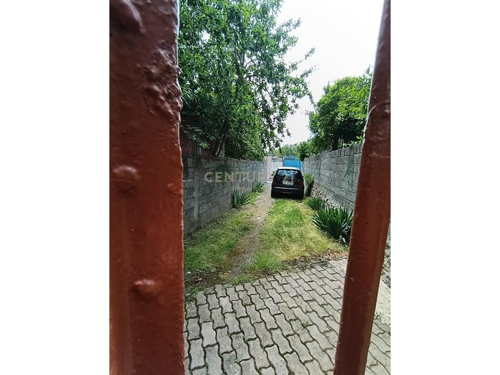 Shtëpi Private 2-Katëshe në Shitje – Mundësi Ideale Banimi dhe Investimi
