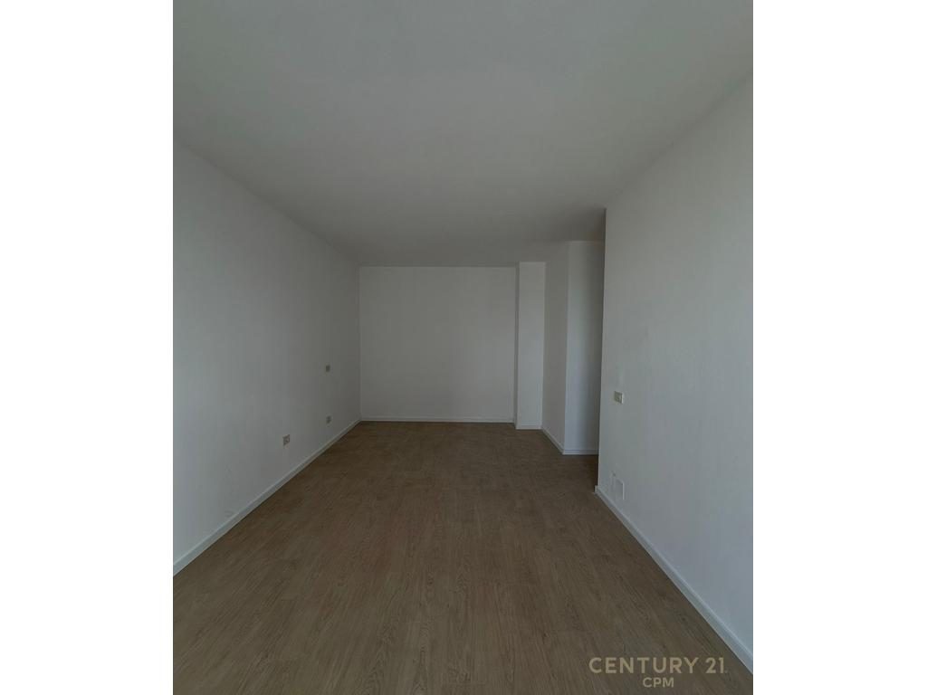 ZYRE ME QIRA 3+1+2+POST PARKIMI TEK GOLDEN TOWER RESIDENCE!