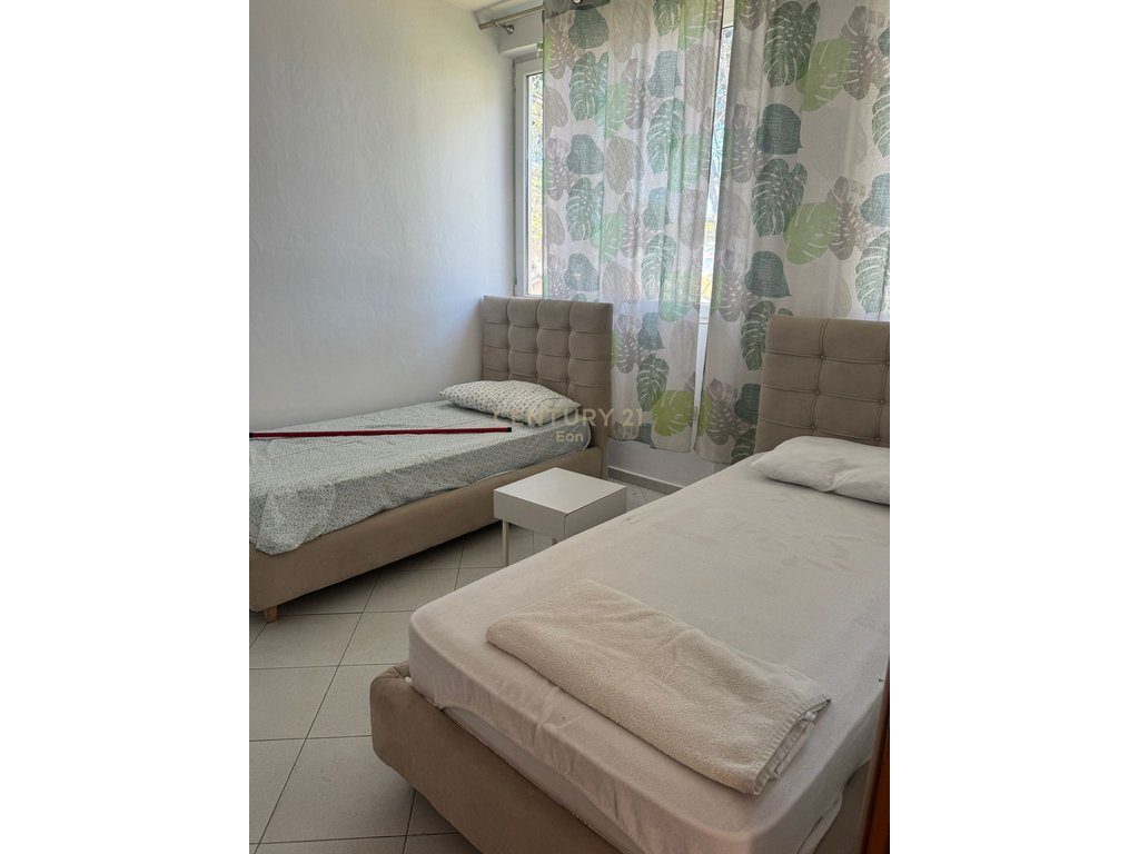 Shitet apartament 2+1 tek Rezidenca MAREA, Qerret !